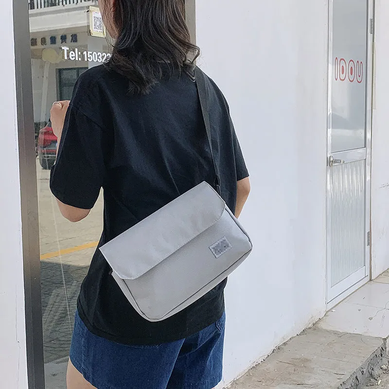 Cross body shoulder bag printed logo