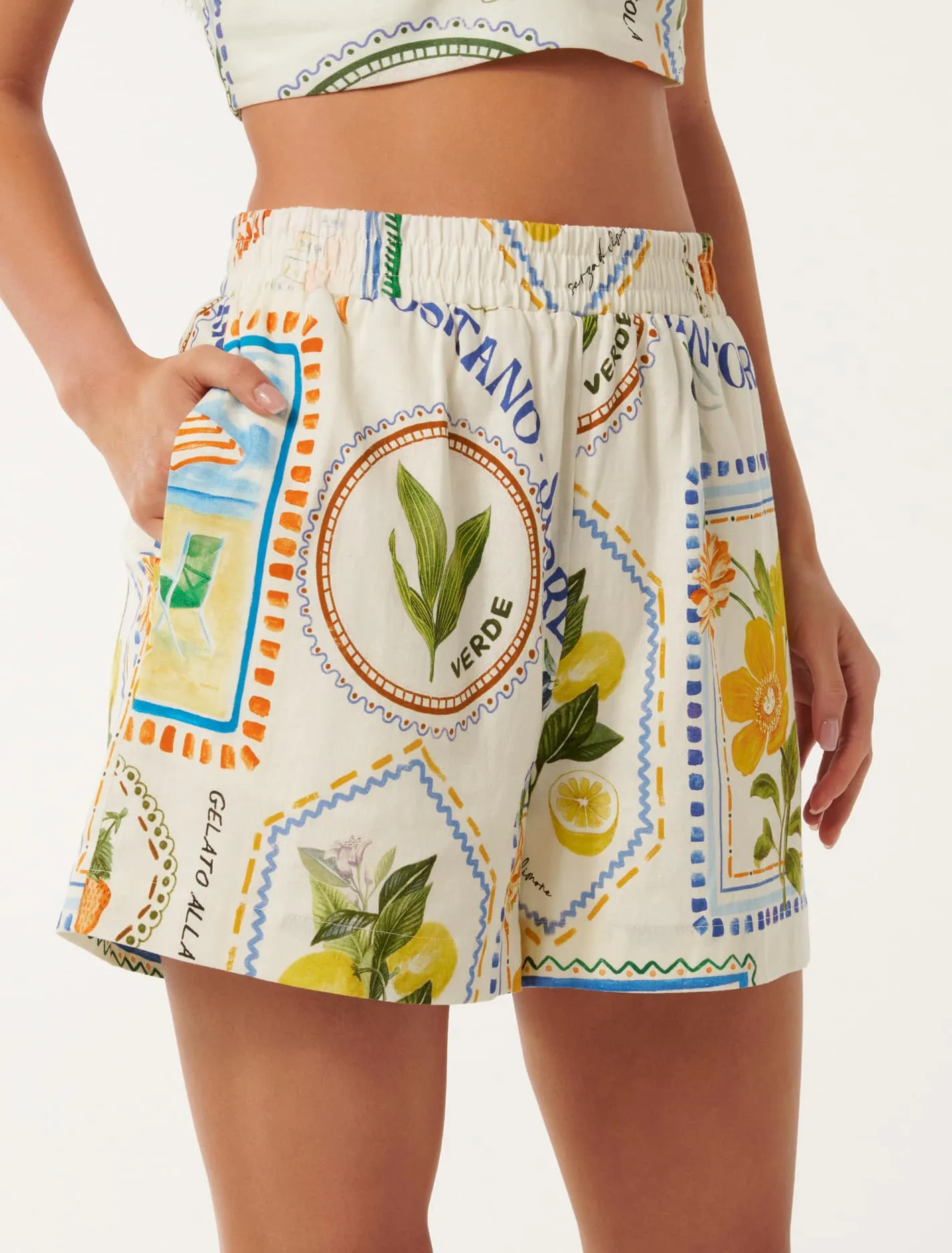 Cyrus Elastic Waist Shorts