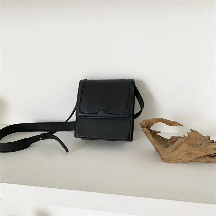 [Korean Style] Geko Flap Square Crossbody Bag