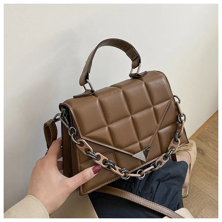 Luxury Women Flap Shoulder Bag with Chain - BT5084