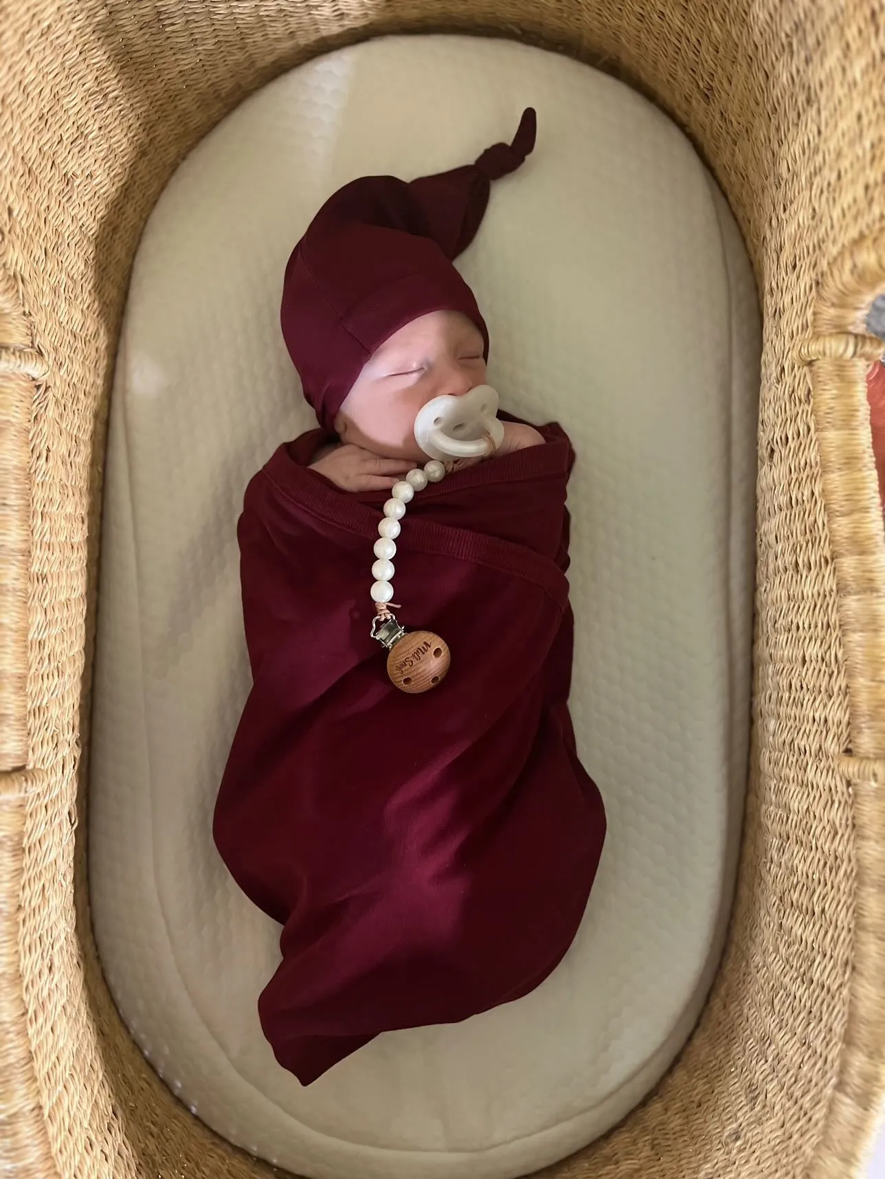 Merlot Swaddle Blanket & Newborn Hat Set