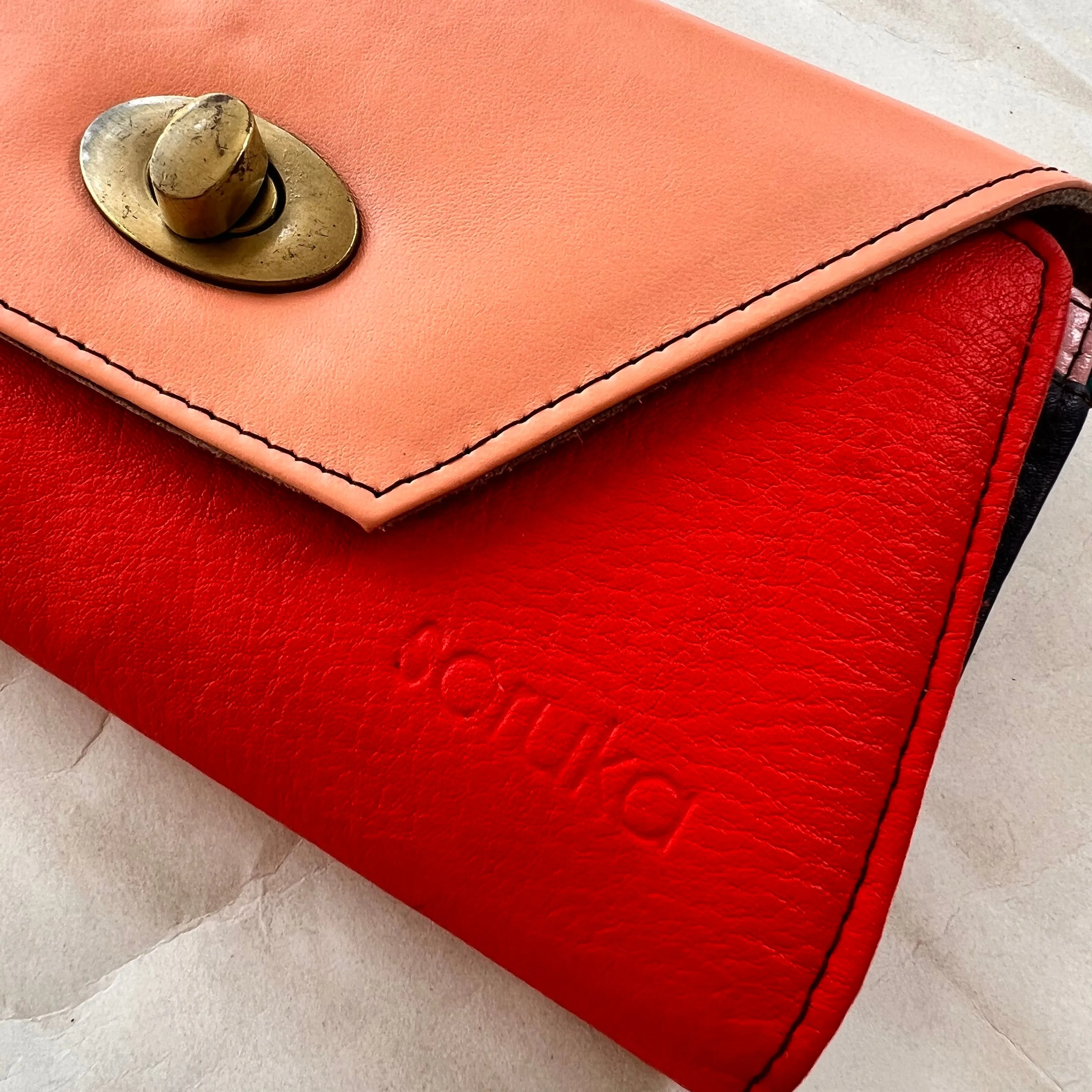 Soruka - Secret Clutch, Peach & Red